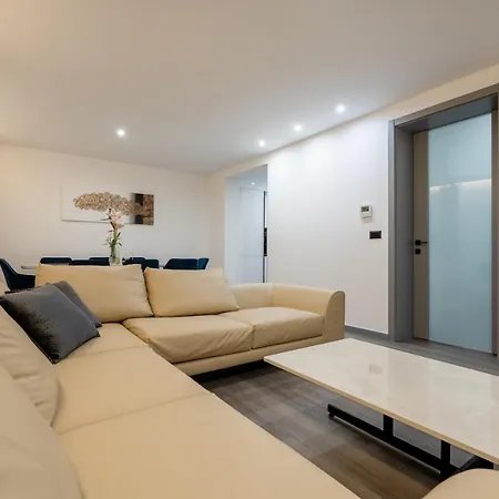 Iva - Center Of Holiday home