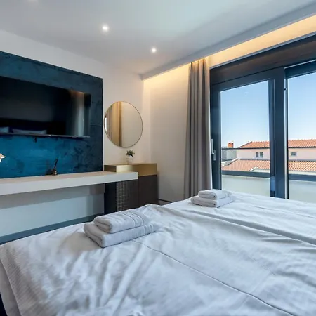 Iva - Center Of Holiday home Makarska